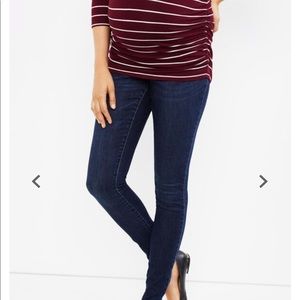 Jessica Simpson Maternity Jeans